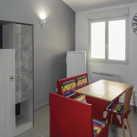 0 Bedroom In Le Pouget